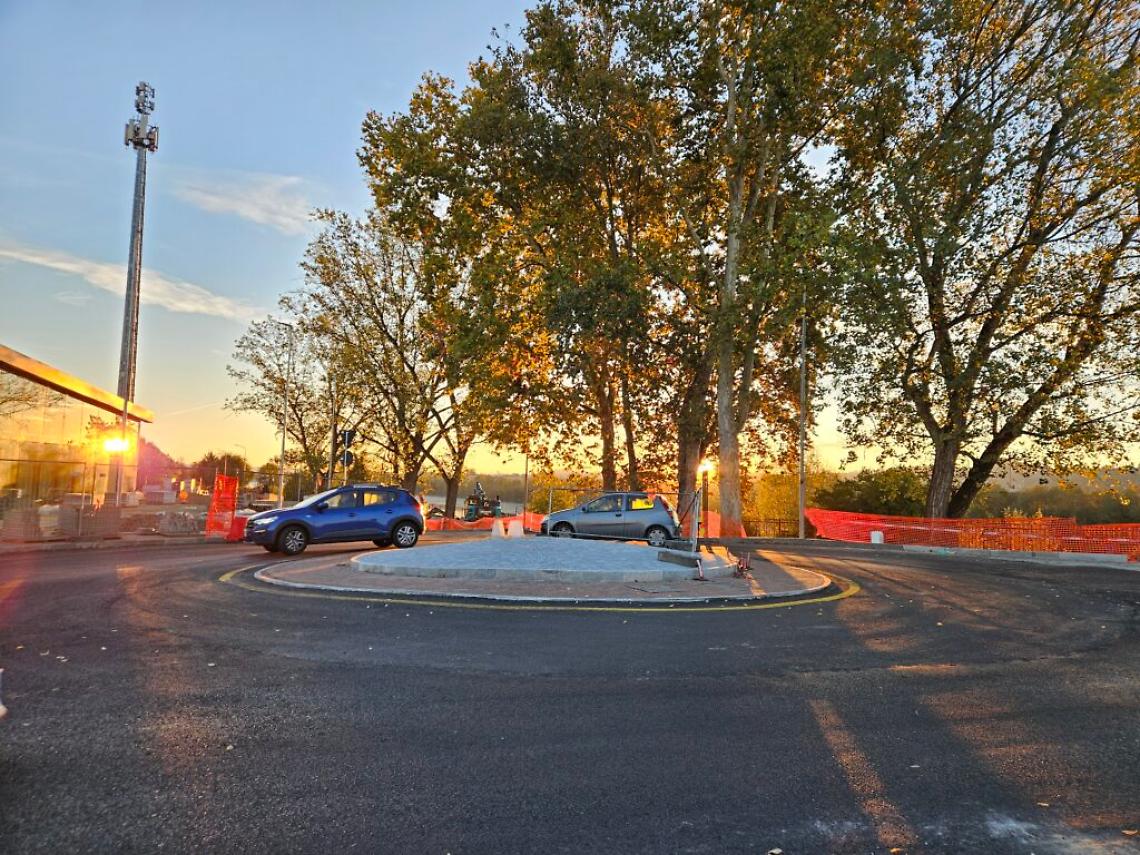 Luned&igrave; mattina rotonda di corso Savona