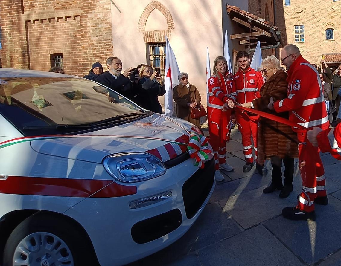 Donato un nuovo veicolo alla Croce Rossa di Villanona d'Asti