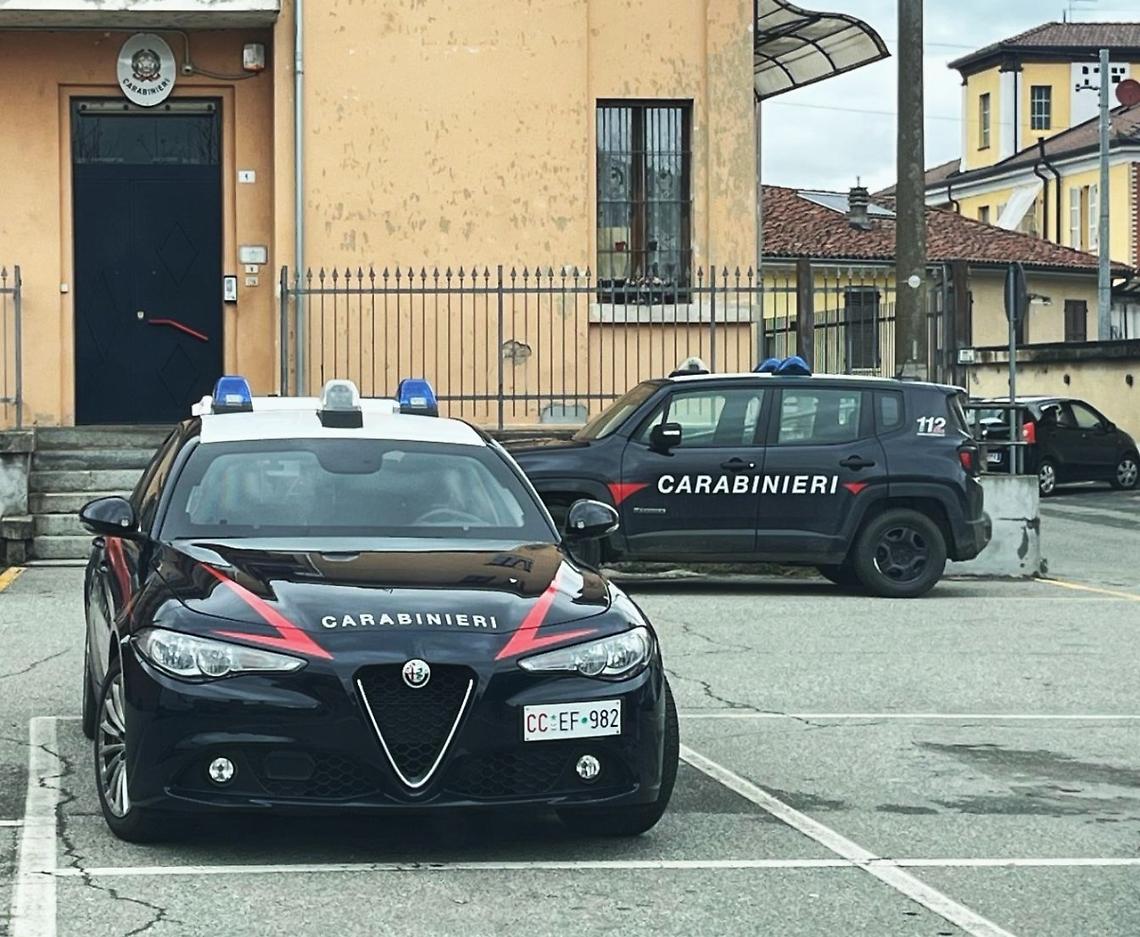 Inquilino sfrattato se ne va  portandosi via  i mobili del padrone di casa