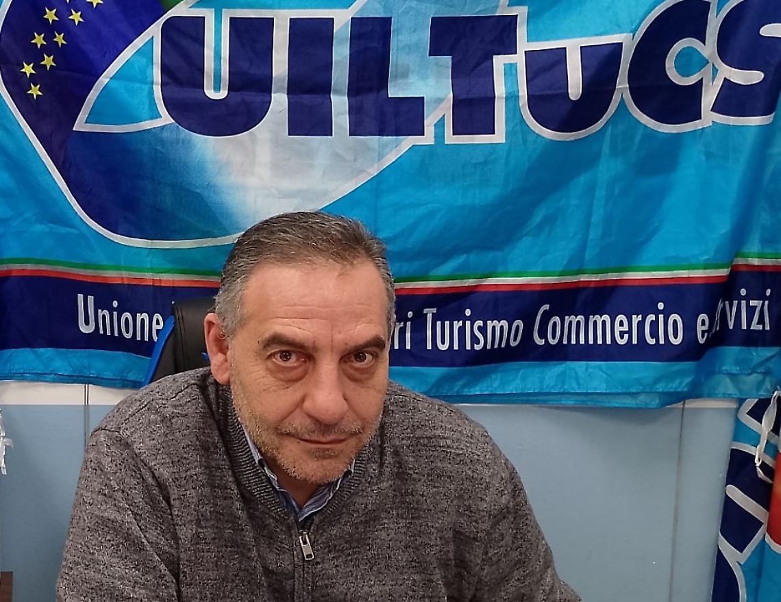 Incinta e precaria, chiamata a firmare per l'assunzione a tempo indeterminato