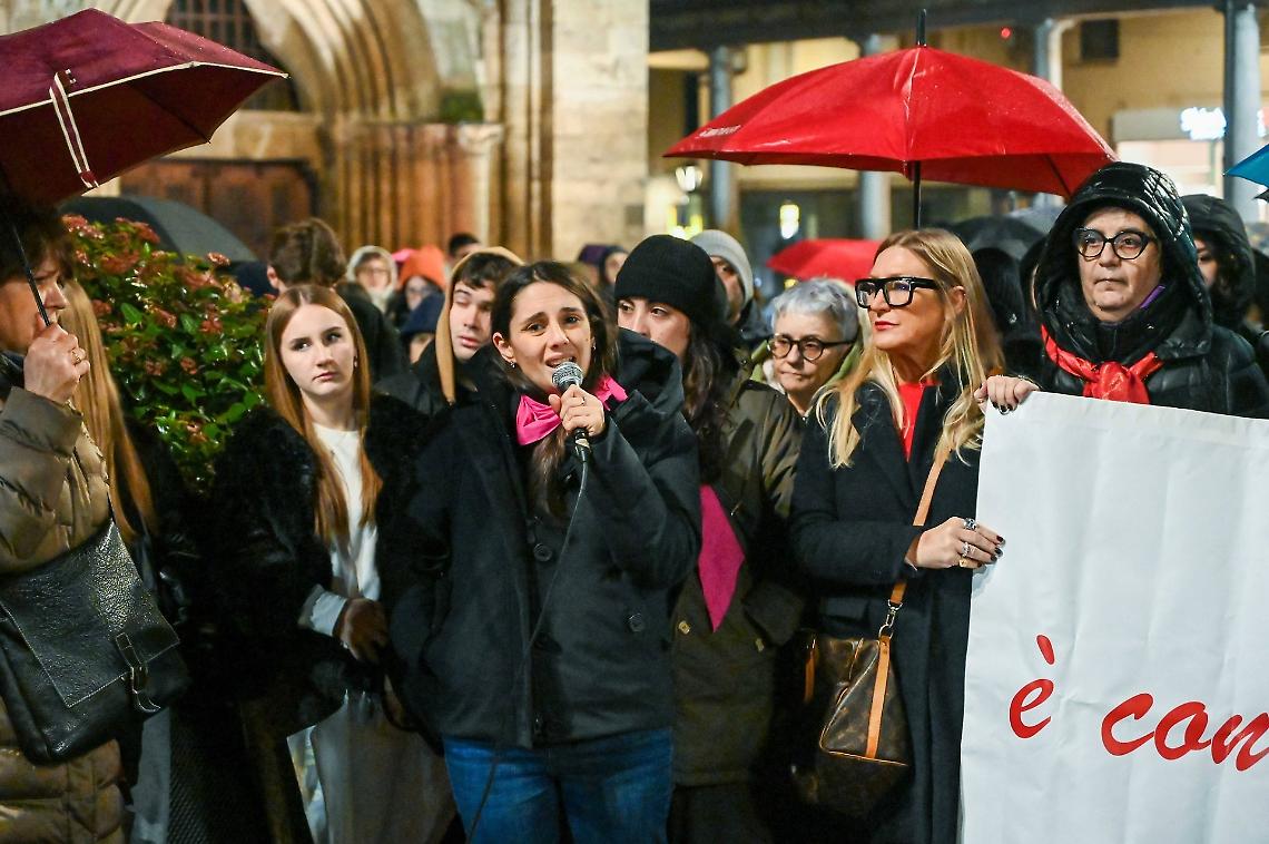 Omicidio di Zoe: domani la fiaccolata e oggi Alex si presenta davanti ad un giudice