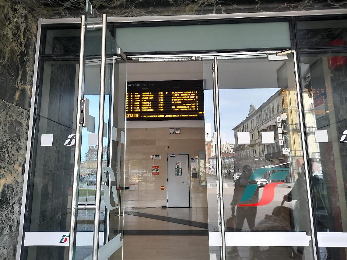 Servizio ferroviario regionale in Piemonte: oltre 7000 firme contro disagi e rincari