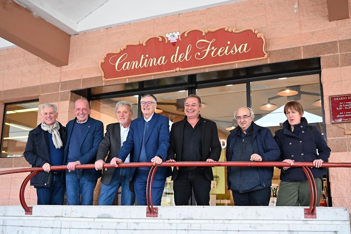 Tour dell'assessore regionale Bongioanni tra le eccellenze dei vini astigiani