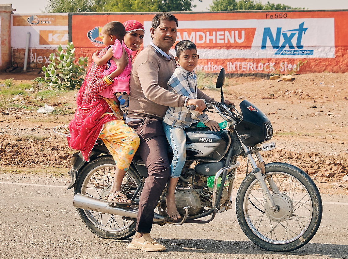 "Quotidiana umanit&agrave;": l'India nelle fotografie di Marco Mezzani