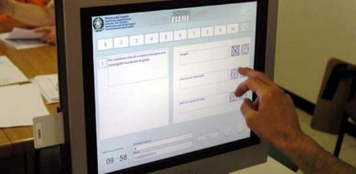 Patenti: sala esami inagibile per la muffa da umidit&agrave;