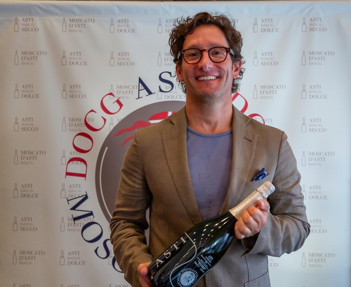 Intervista a Giacomo Pondini: le bollicine astigiane sono un successo in Cina