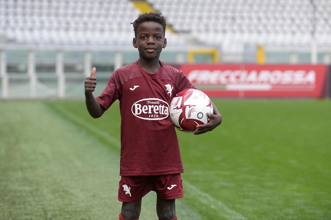 Il piccolo Ismael, 8 anni, morto in moto con il padre era una giovanissima promessa del Torino Calcio