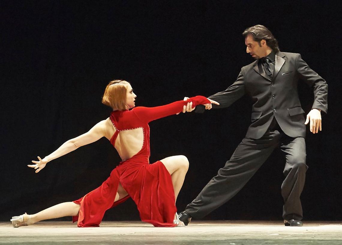 Tango Experience: passione ed eleganza in scena al Teatro Alfieri