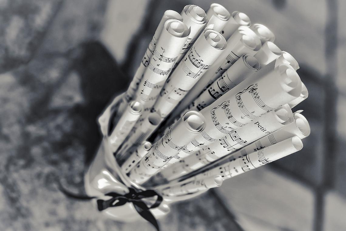 Pomeriggio d'arte alla Torre di Barbaresco con Anna Dari 