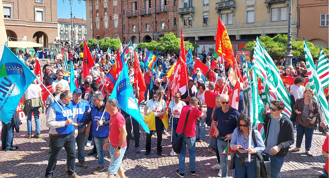 Il lavoro dignitoso al centro del corteo del Primo Maggio