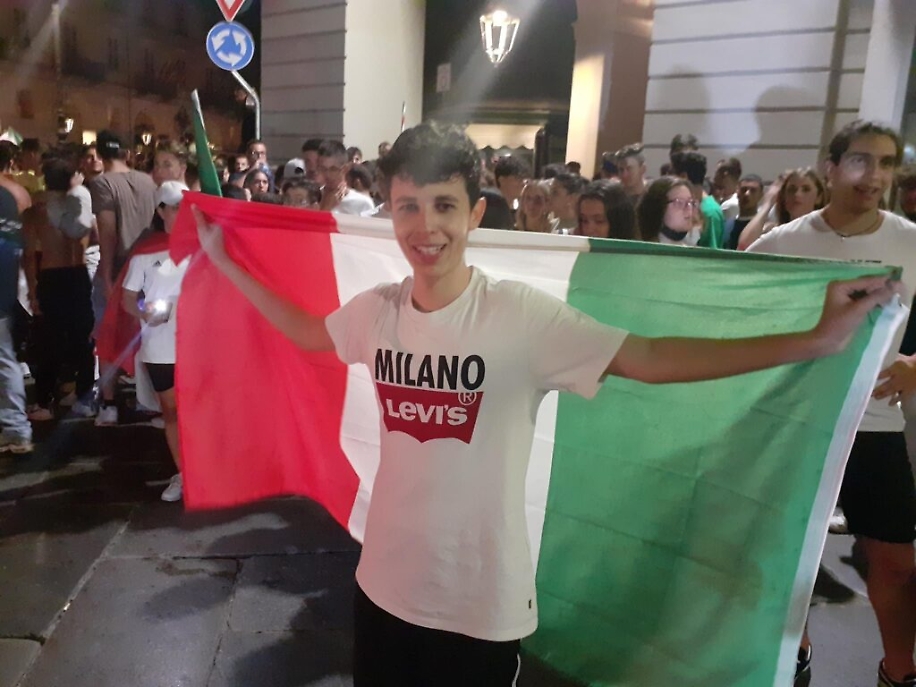 1354BB0D-1A40-4B7A-A7F9-167B53574405