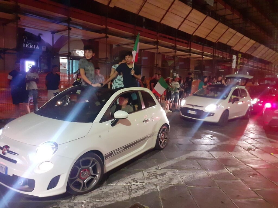 51AF0244-6AC6-44E3-926C-E0320363EE54