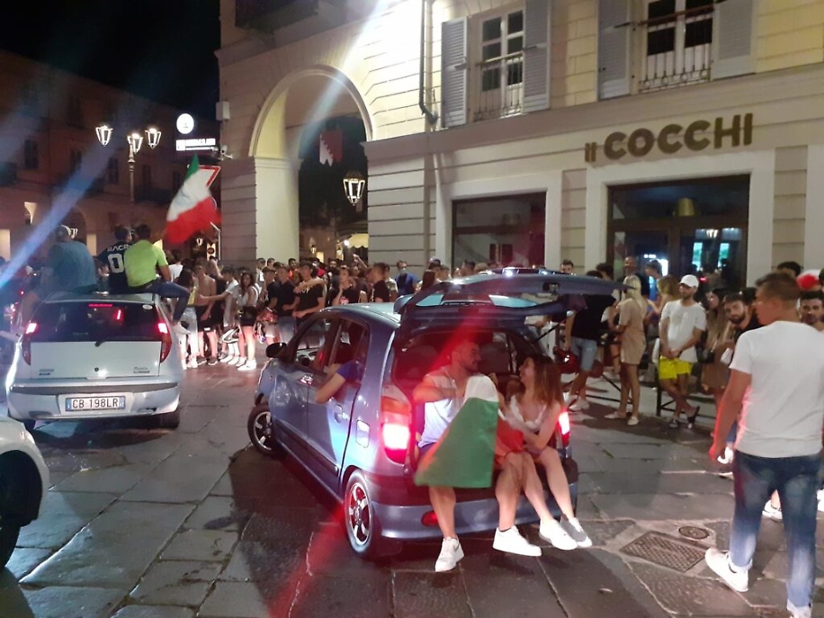 9E790B62-02A1-41BD-A3E4-95BEB515DA7D