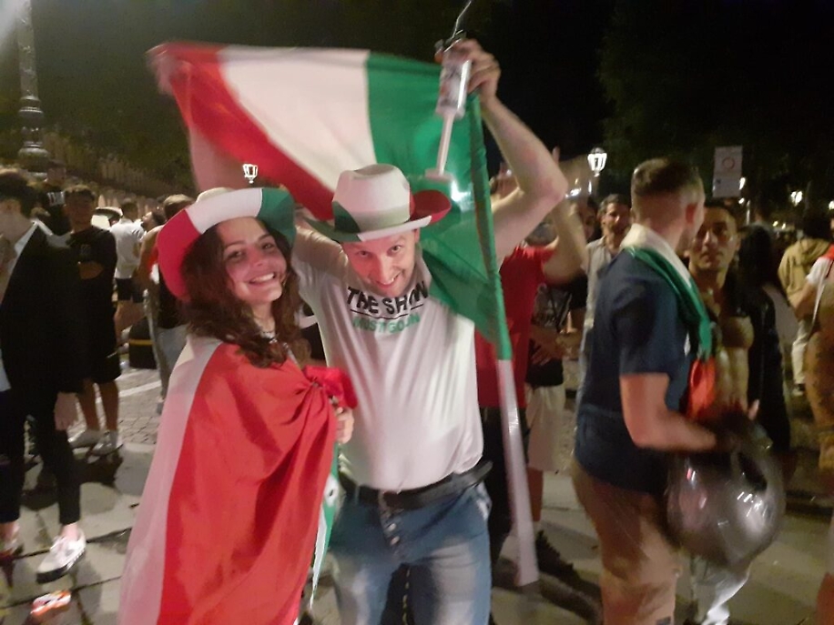 F968449E-BD4C-4A27-AD99-44B48B68CCA3