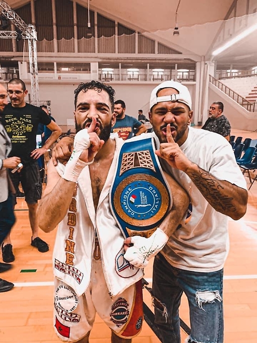 5638563A-53FB-4B0C-B039-F7AF7288BF24