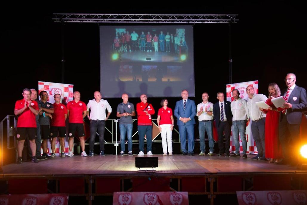 BAB5DC83-EB6A-40FD-82E3-3F68A95B2F6A