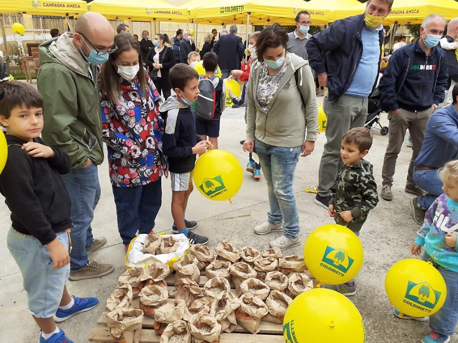 244520493_403453171164074_7092750442910883757_n