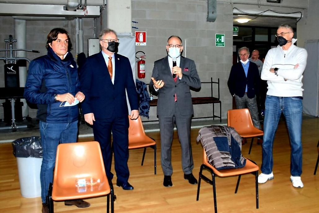 9BAB5EA1-586F-4D06-8E15-12AB8F725482