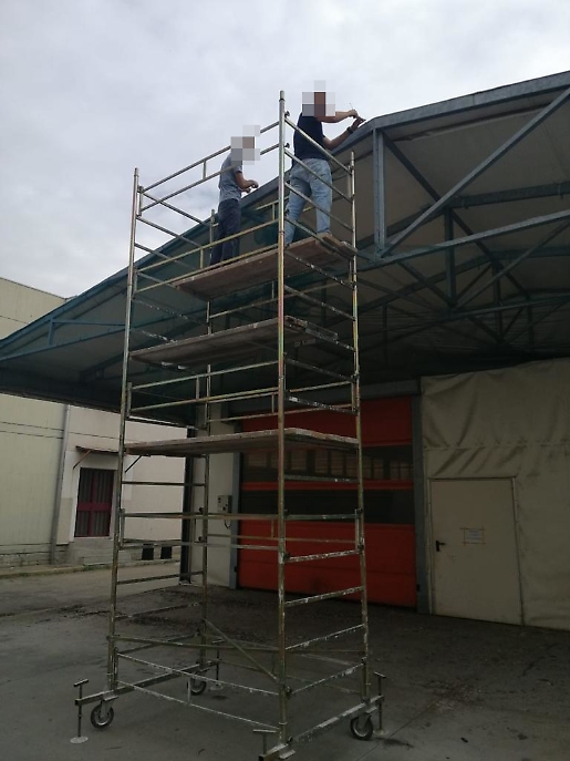 92FC4DDC-A8A6-42E1-82D6-AB404CDDB259