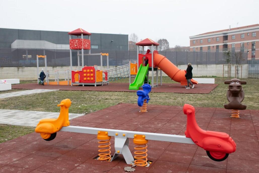 Area giochi in via Bazzano7