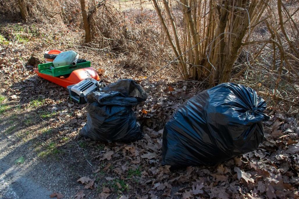 rifiuti cerro verde valmaggiore