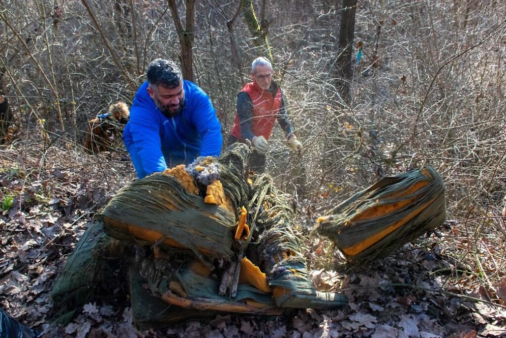 rifiuti cerro verde valmaggiore3