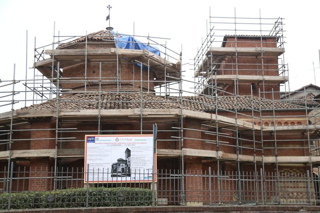 Lavori al Battistero di San Pietro di Asti6