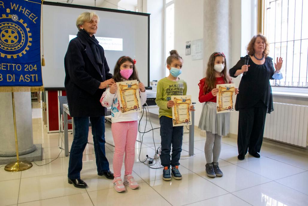 Topo di biblioteca 4