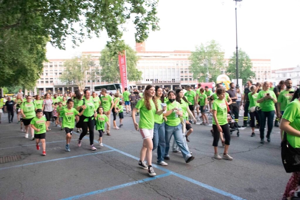 D60C57C3-B752-4CD4-8C20-3B9F208B0AF5