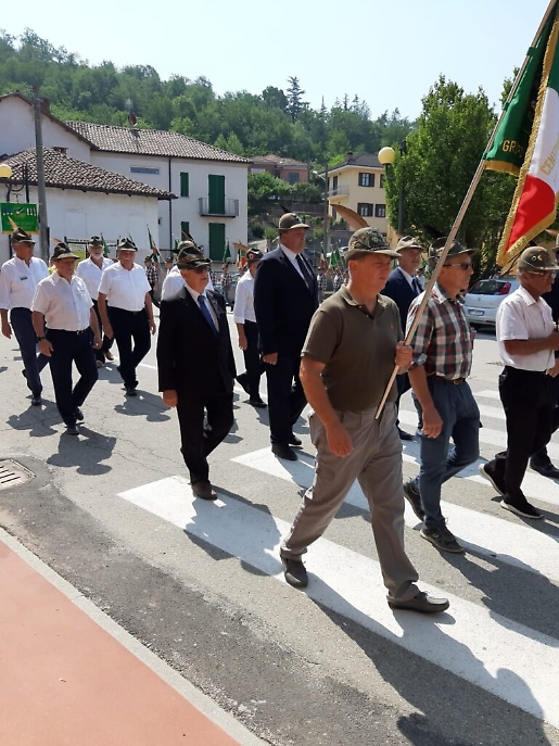 alpini isola d'asti 100