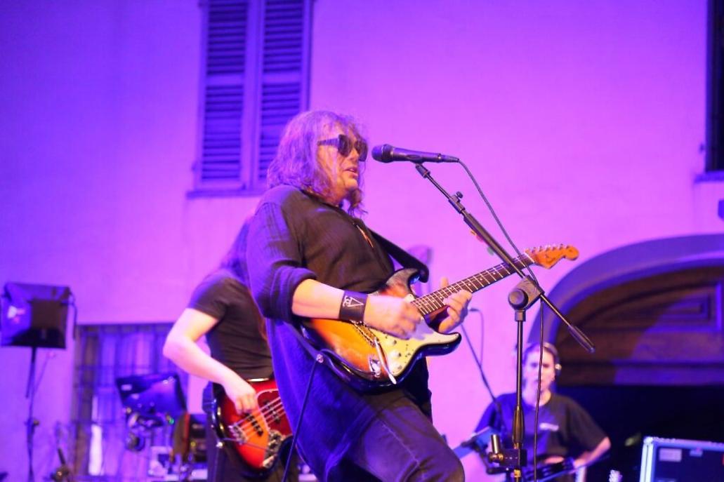 292441937_571168657725857_1891662937406815492_n