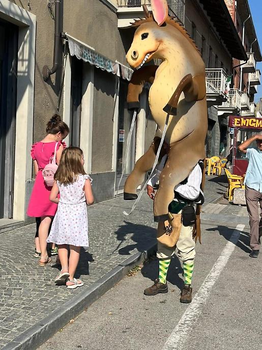 incursioni paesaggi e oltre castagnole lanze 1