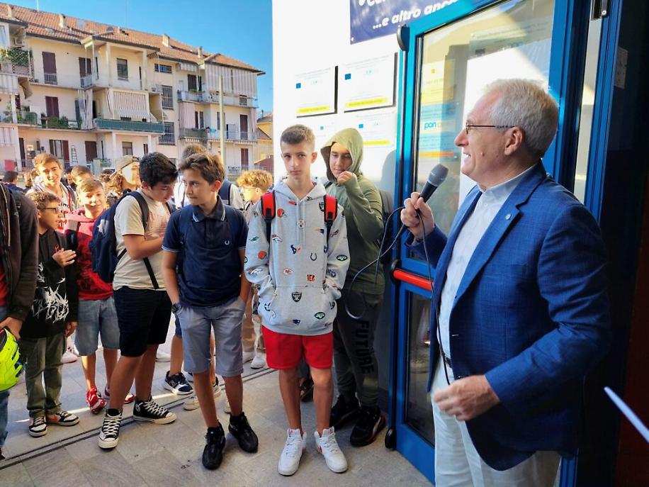 Primo giorno di scuola 2022 Artom