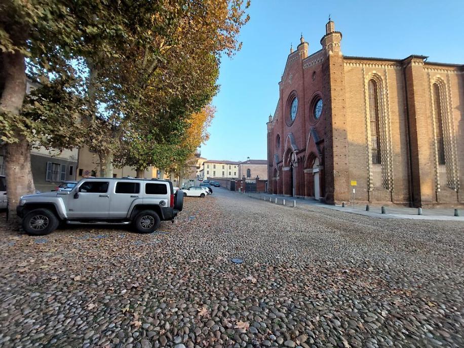 piazza Cattedrale Asti14