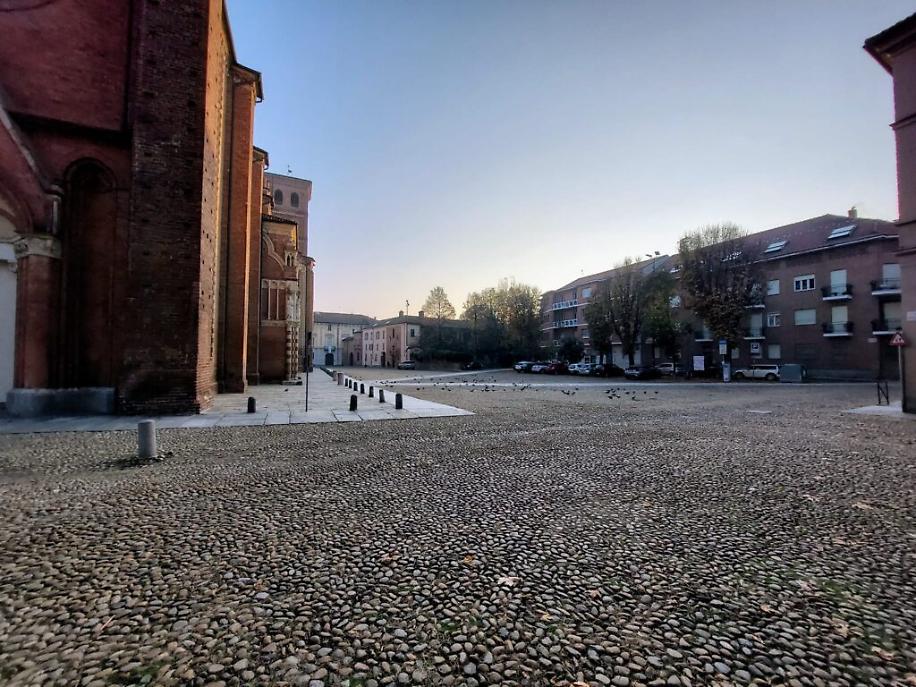piazza Cattedrale Asti17