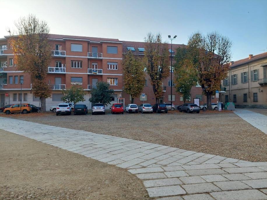 piazza Cattedrale Asti7