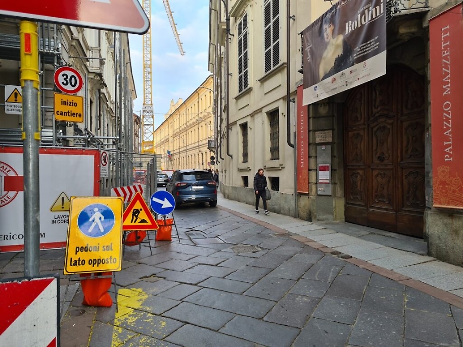 Palazzo Mazzetti e cantiere Ottolenghi3