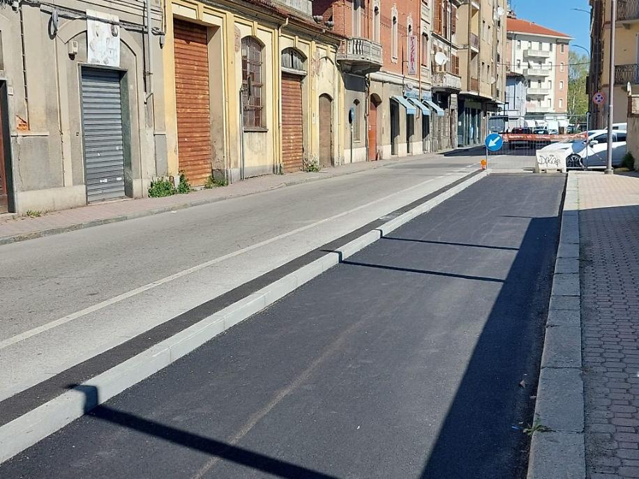 Asfaltata la pista ciclabile di corso Gramsci8