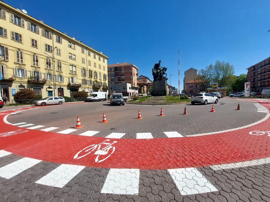 ciclabile piazza I Maggio Asti