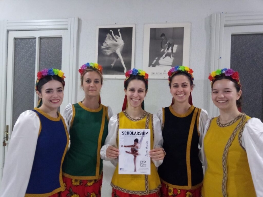 10494CFE-B0C4-4628-BE46-360A31126984