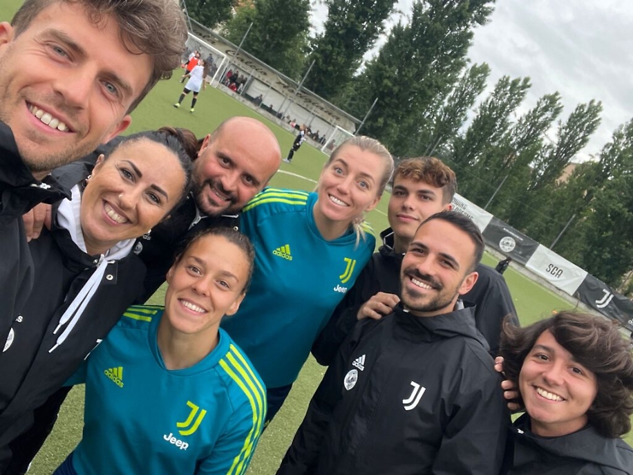 3F554733-D8F0-453E-97A9-CCC8E9120CAA