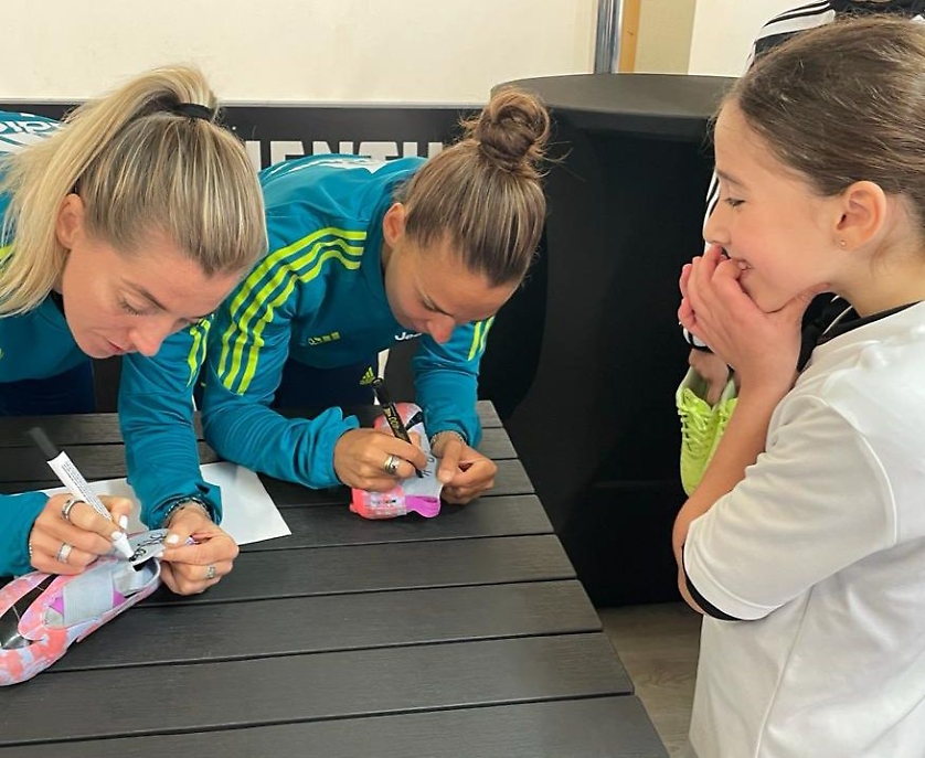 945518F8-852F-4194-9771-830BF542D5F2