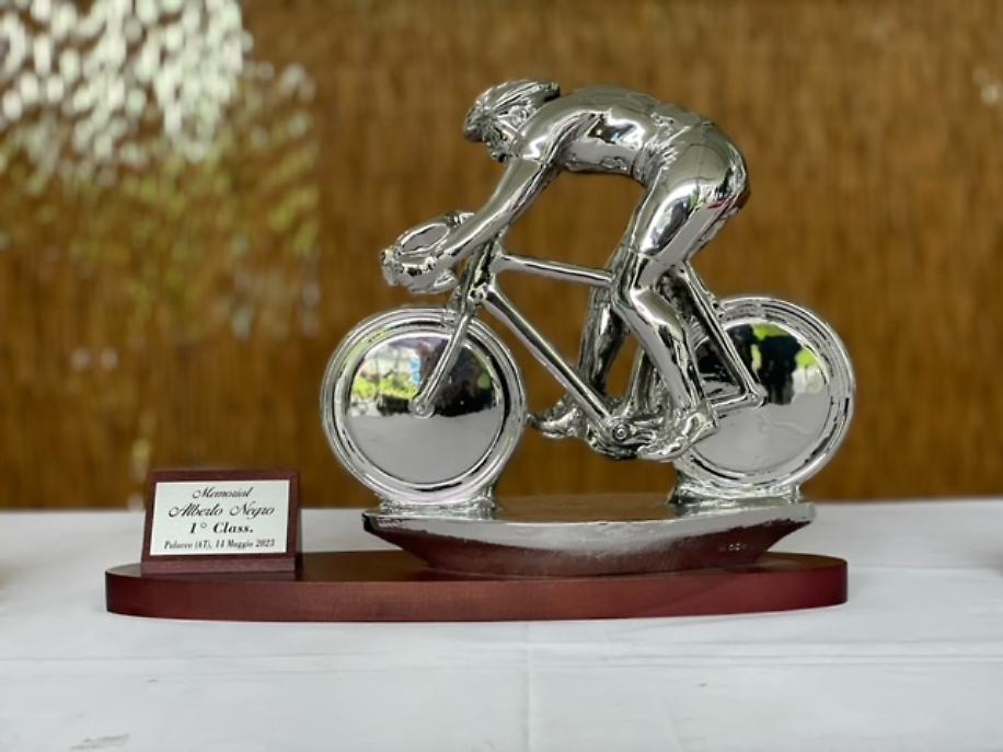 DBFD7656-FC65-4C9B-B161-FAFA986325B8