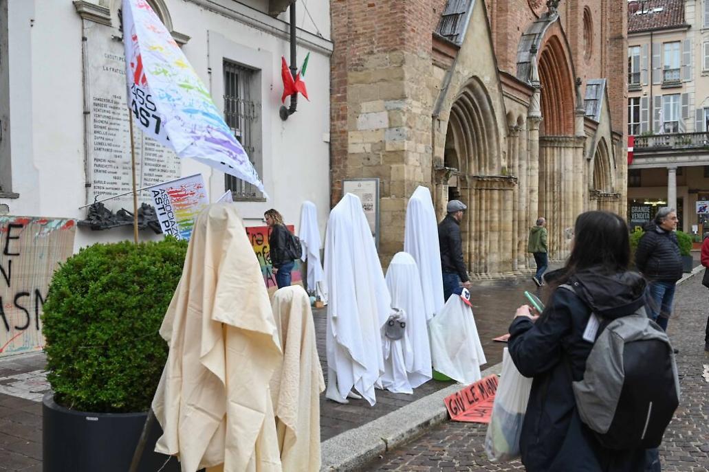 Giornata contro l'omofobia ad Asti10