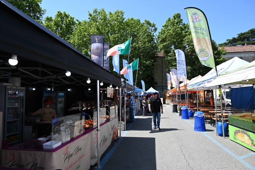 Mercato Europeo Asti3