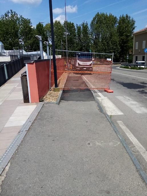 marciapiede chius corso Savona