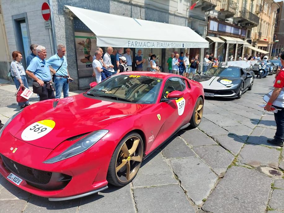 1000 Miglia ad Asti - Raduno delle Ferrari26