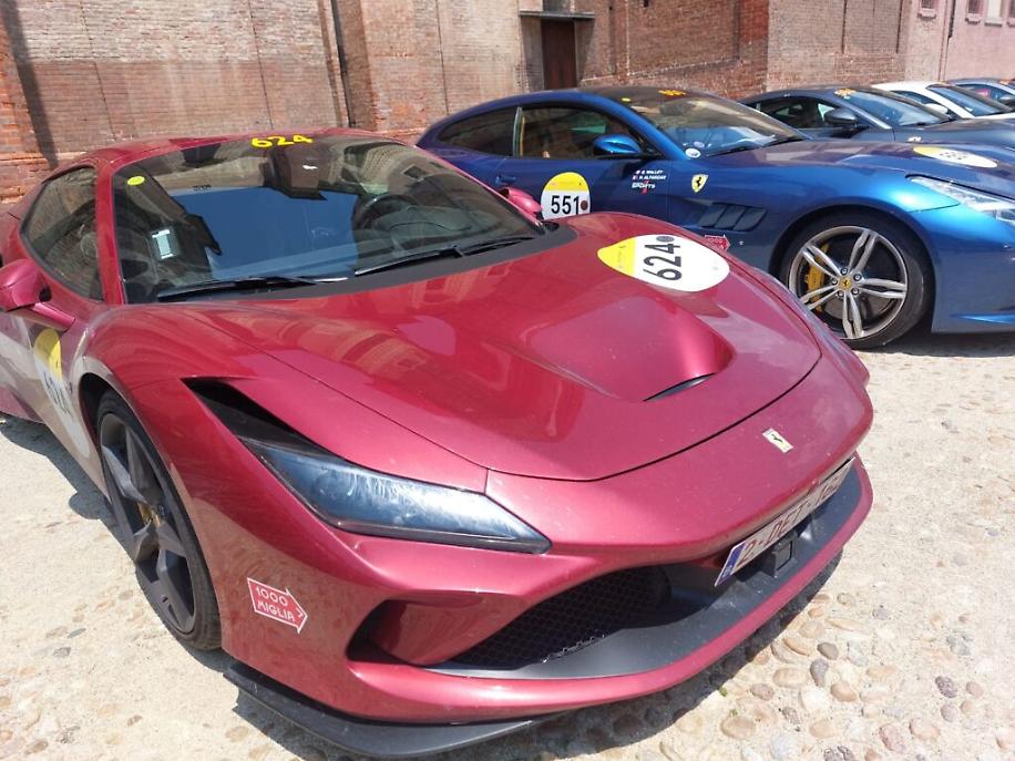 1000 Miglia ad Asti - Raduno delle Ferrari4