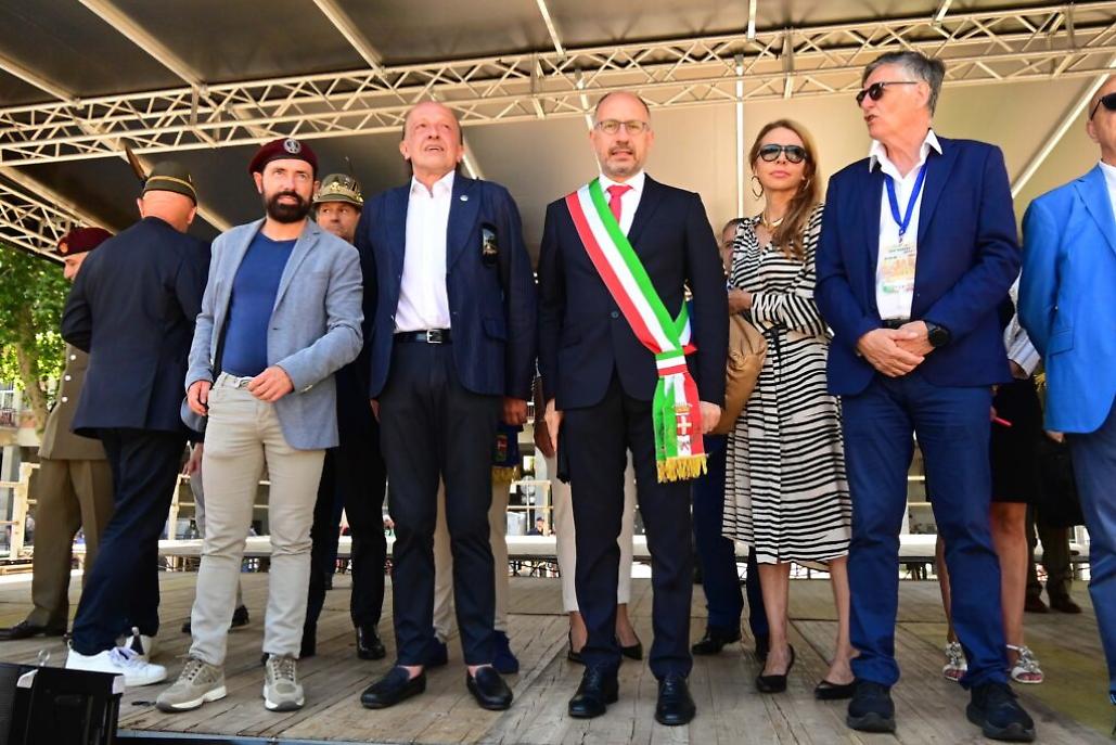 29 Raduno Nazionale dei Paracadutisti ad Asti45