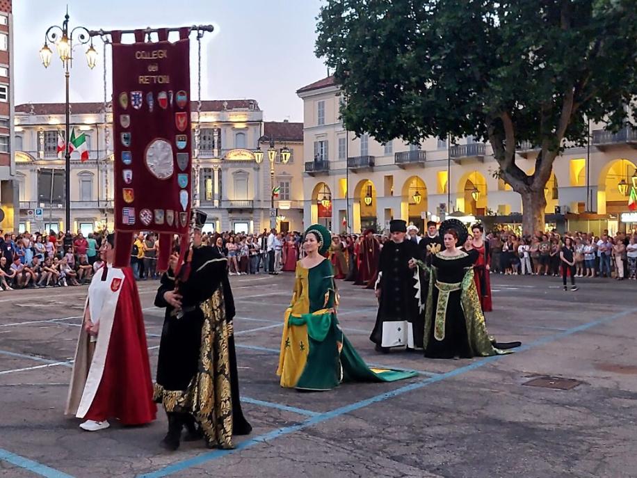 354048187_792401218935932_8424978582538065457_n